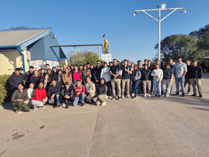 Visita a Planta de Acopio por alumnos de Perito Clasificador de granos del Chaco