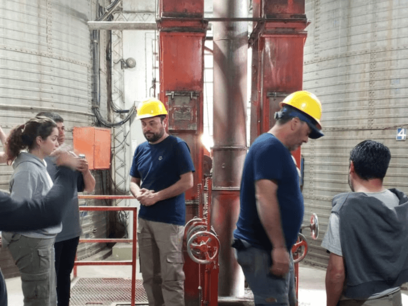 Alumnos de Perito Clasificador de granos de Buenos Aires
