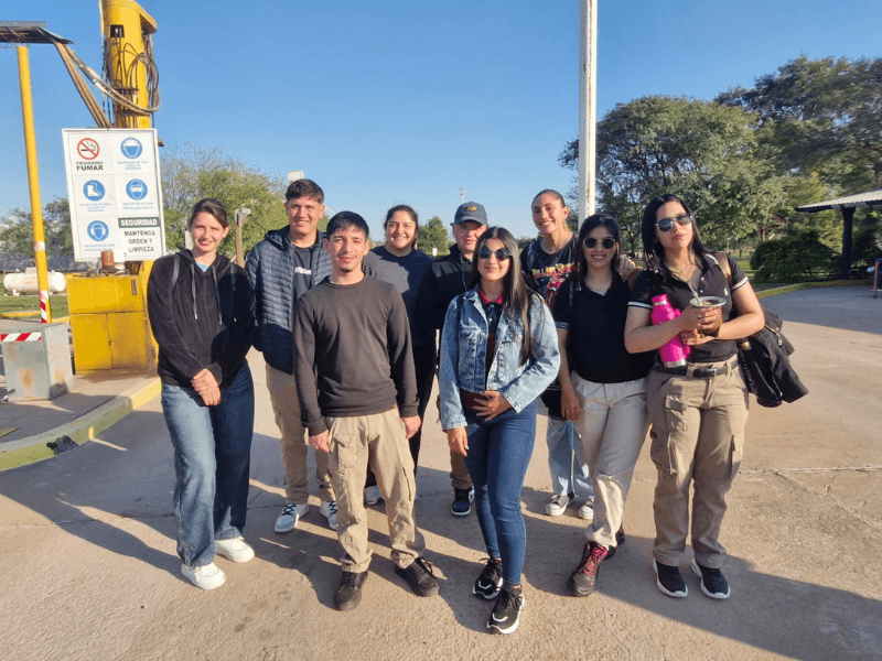 Visita a Planta de Acopio por alumnos de Perito Clasificador de granos